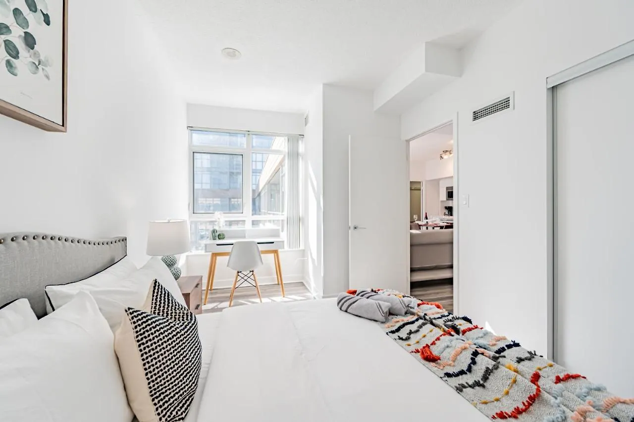 아파트호텔 Leckie Luxurious Suites 토론토